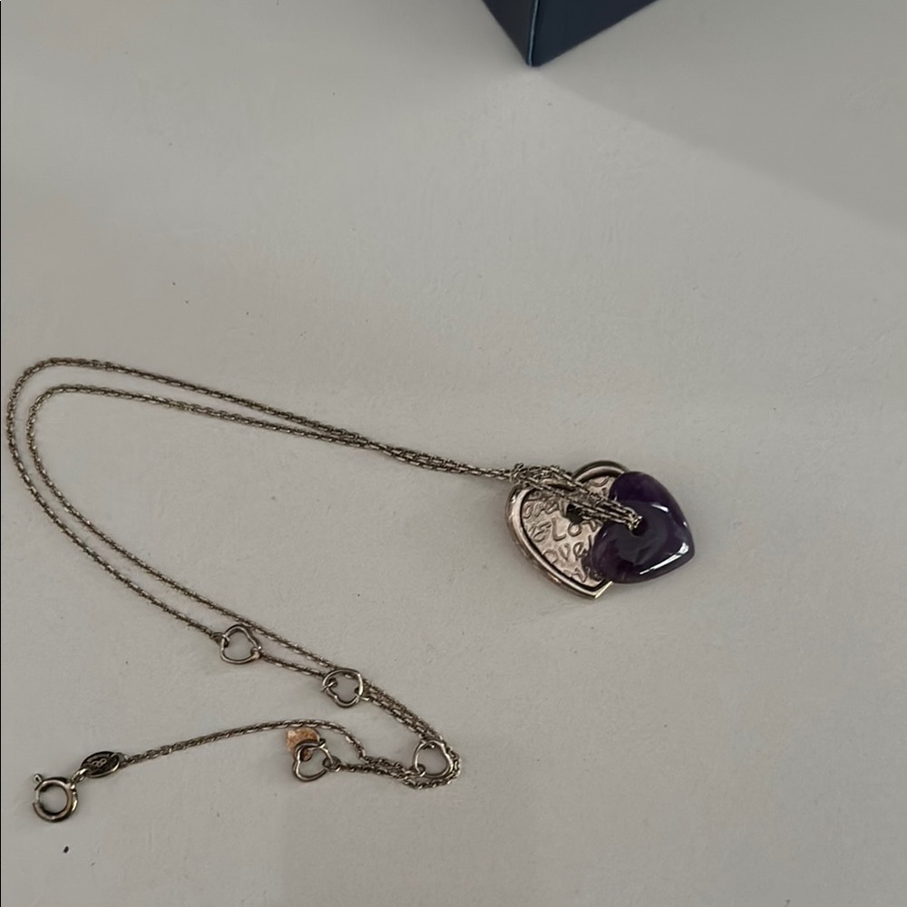 Elegant Purple Heart Pendant Necklace